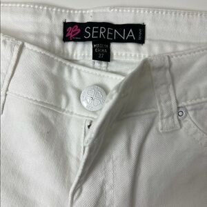 White jeans 2b Bebe